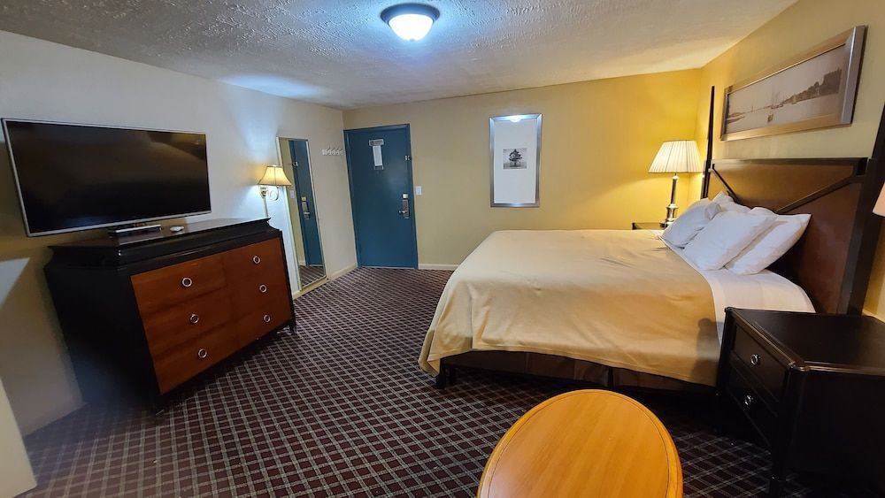 Presque Isle Motel 2