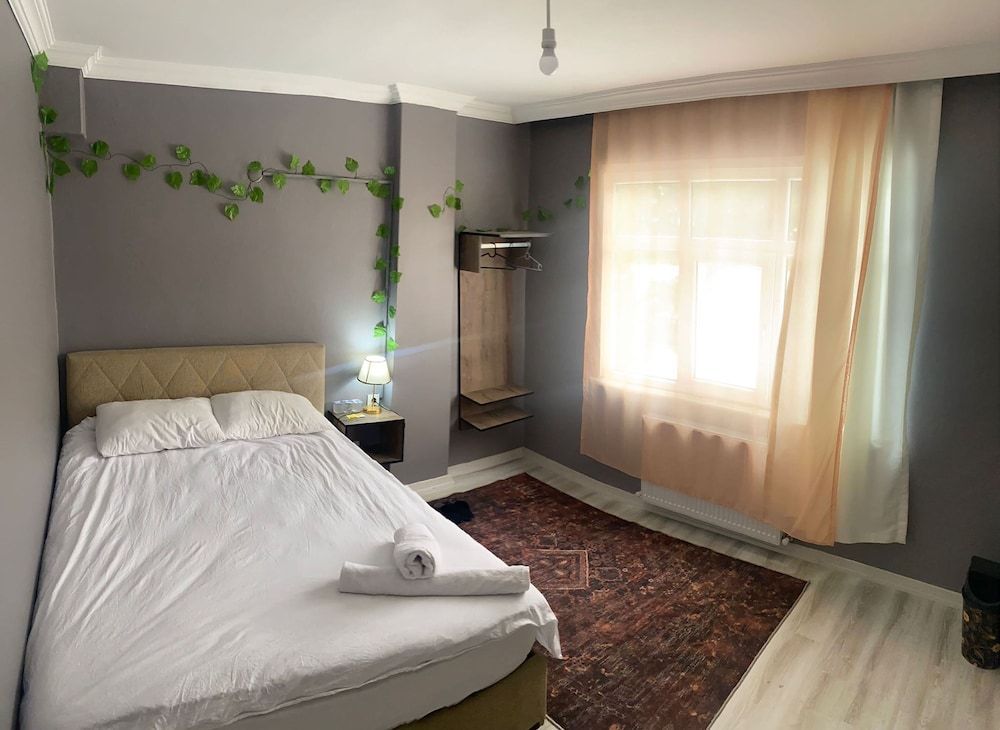 Airport Forest Room 2