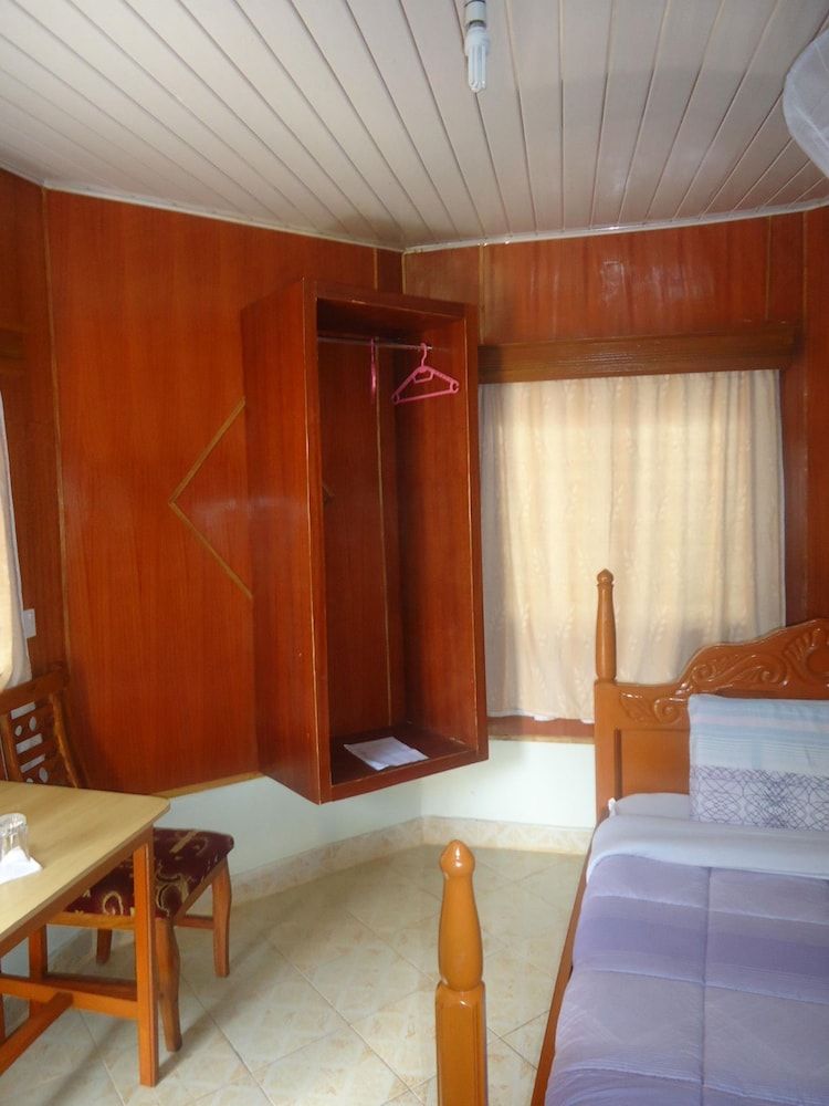 River Bank Hotel 2