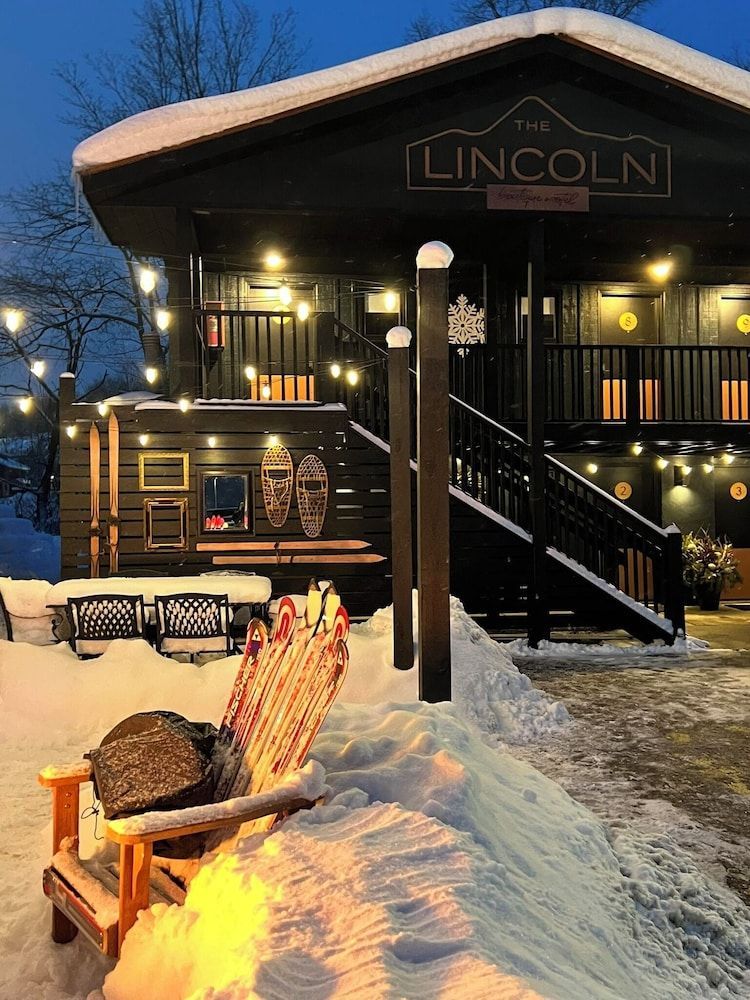 The Lincoln Boutique Motel 1