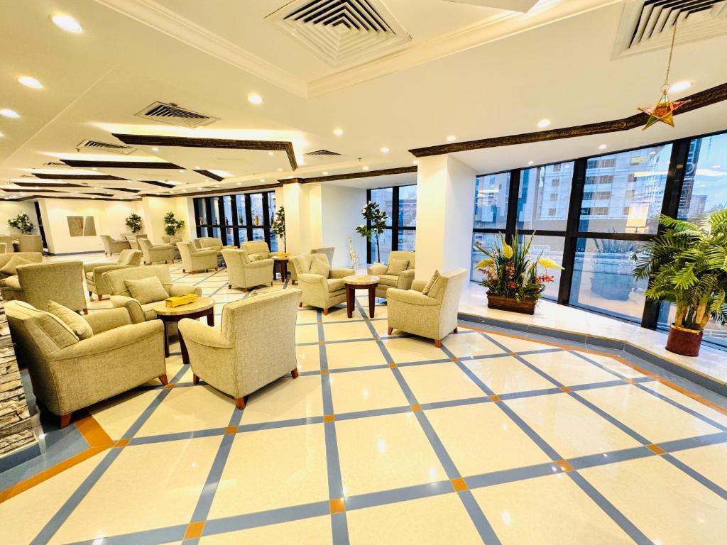 Rowaa Lindy Hotel 2