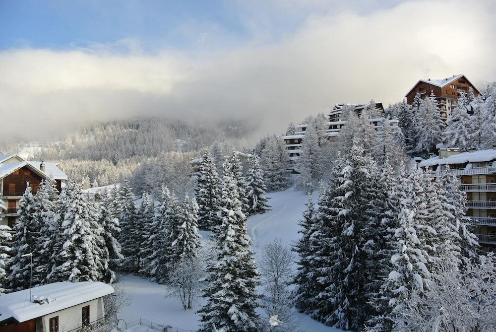 Hotel Relais Des Alpes 1