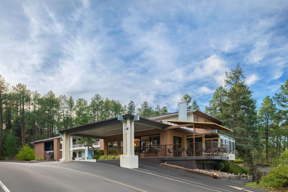Days Inn by Wyndham Prescott 1