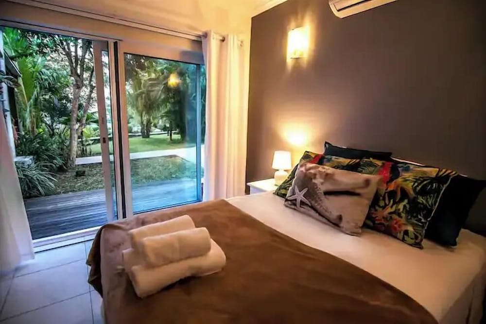 Red Coconut Self-Catering 2