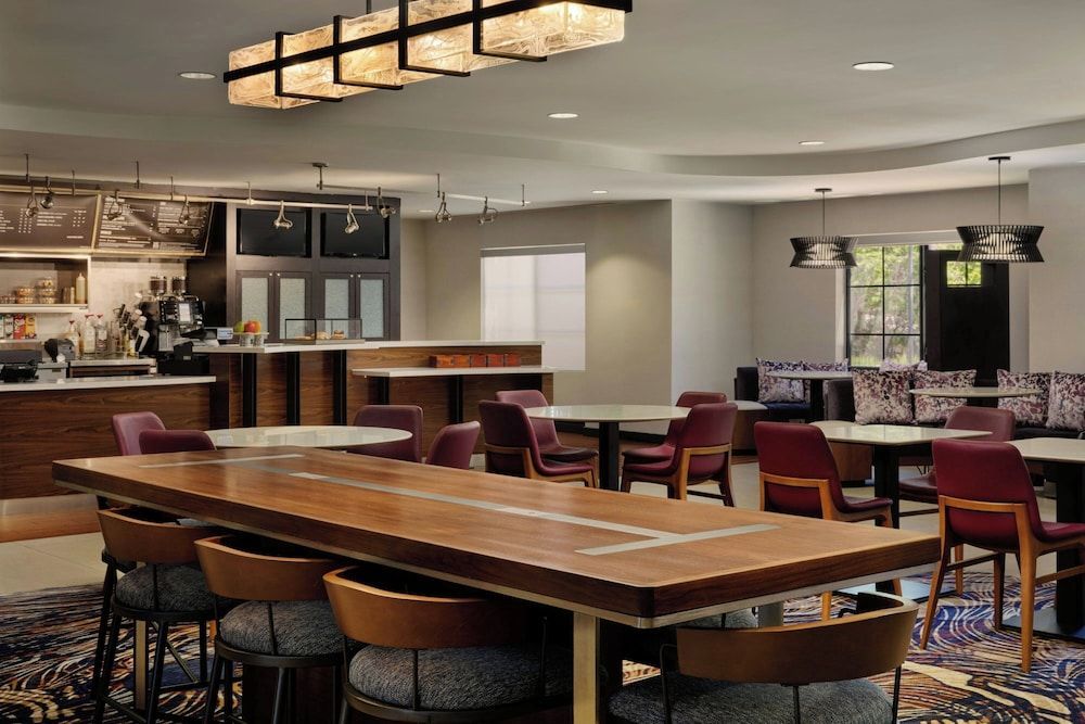 Courtyard by Marriott San Luis Obispo 2