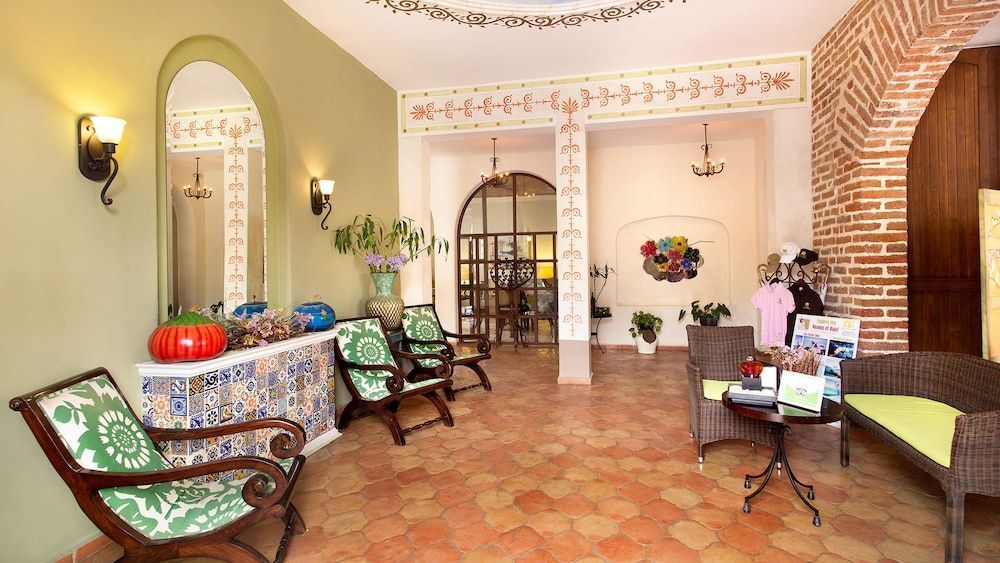Guaycura Boutique Hotel, Beach Club & Spa 2