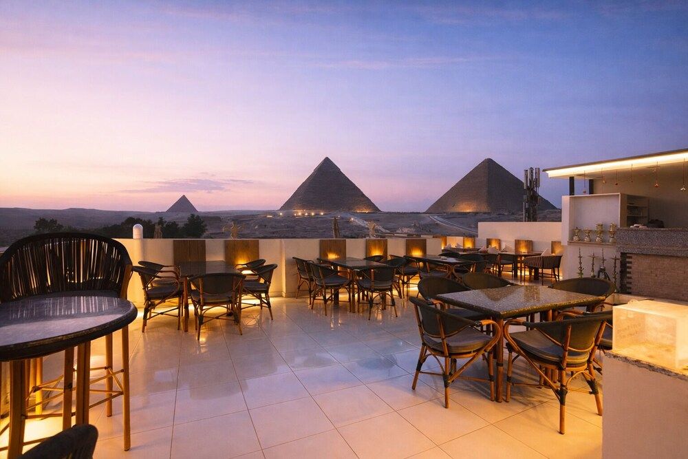 Pyramids On The Spot inn 1