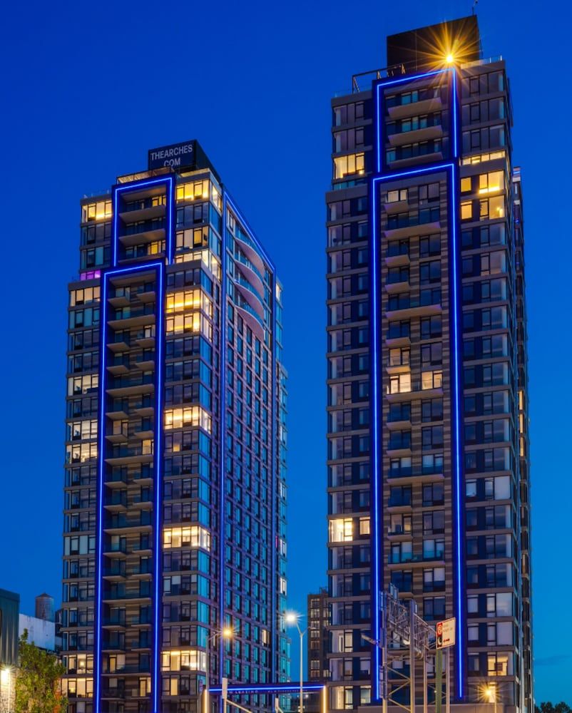 Global Luxury Suites at The Arches 1