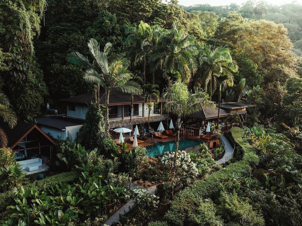 Oxygen Jungle Villas & Spa 1