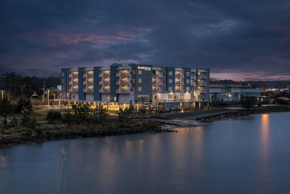 Residence Inn by Marriott Navarre Waterfront 1