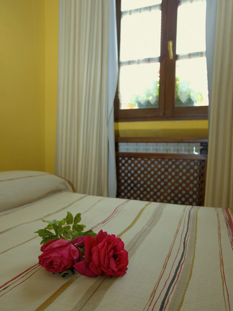 Hostal Rural Elosta 2