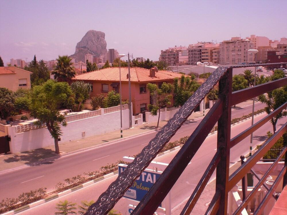 Hostal La Paloma II 2