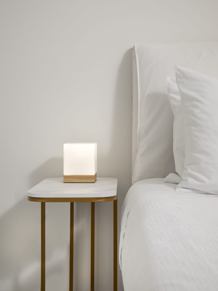 Mystique One Bedroom Apartment by BluPine 2