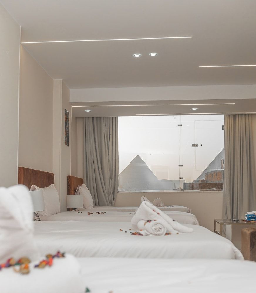Experieance Pyramids VIEW 1
