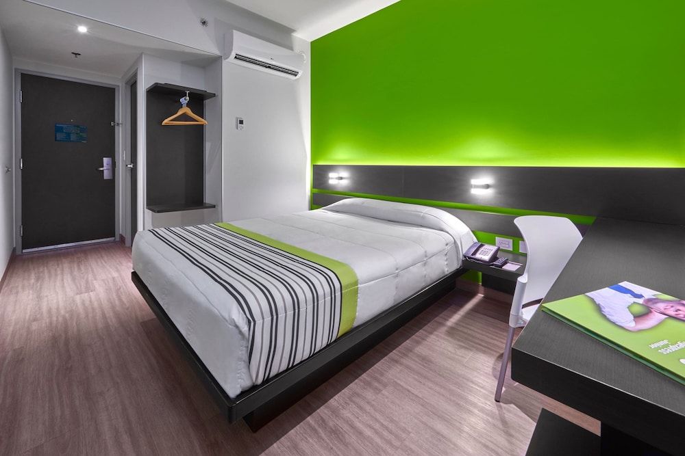 City Express Junior by Marriott Bogota Aeropuerto 1