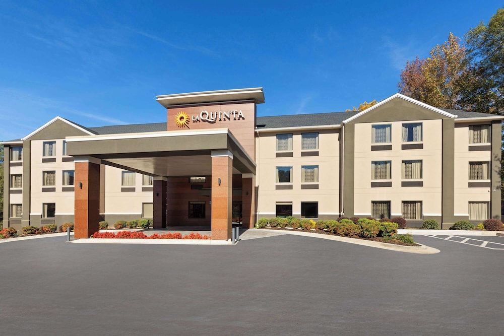 La Quinta by Wyndham Snellville - Stone Mountain 1
