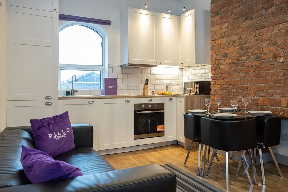 Pillo Rooms Apartments - Salford 2