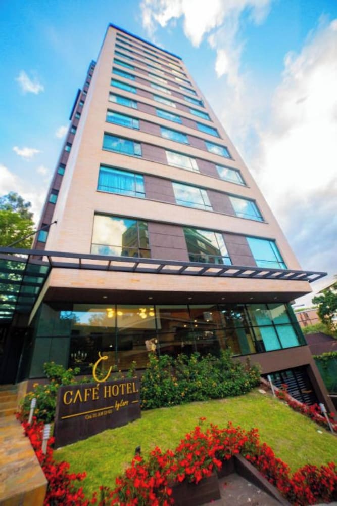 Cafe Hotel Medellín 1