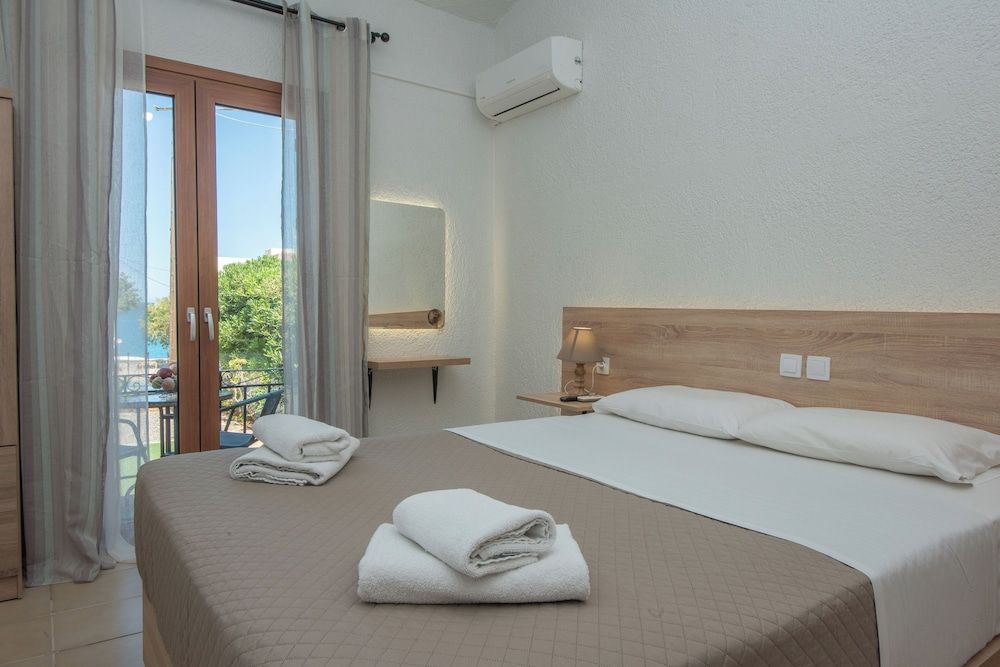 Athina Villas 2