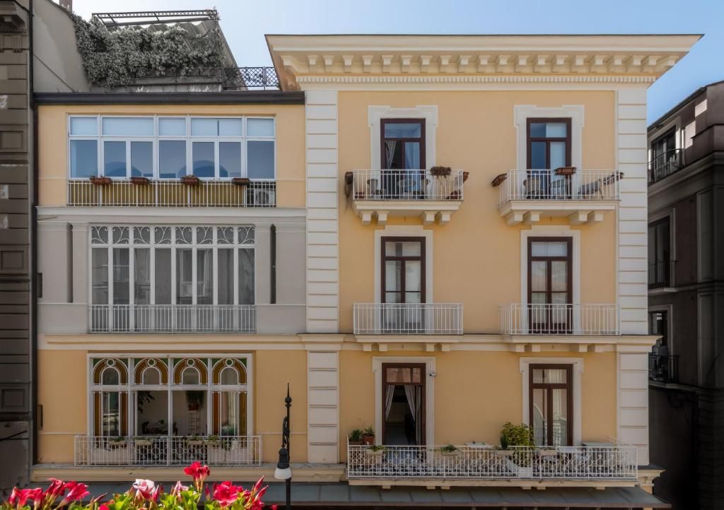 Palazzo Starace 1
