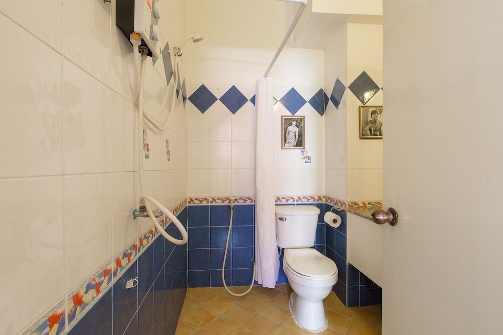 Connect Guesthouse 1