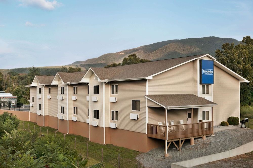 Travelodge by Wyndham Low Moor Near Covington 1