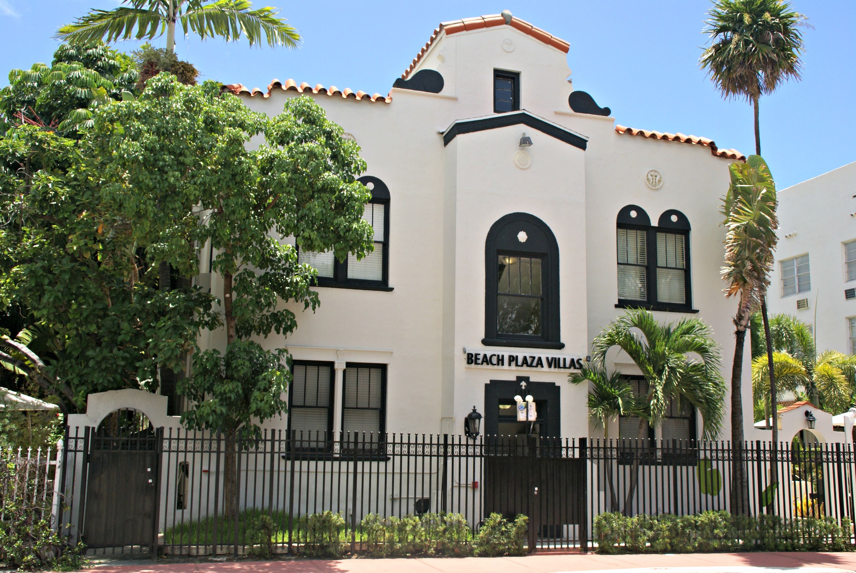South Beach Plaza Hotel & Villas 1