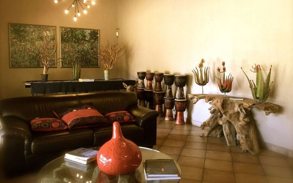 Ukutula Lion Lodge 2