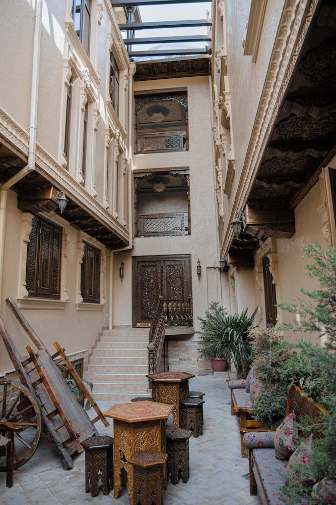 Gur Emir Palace boutique hotel 1