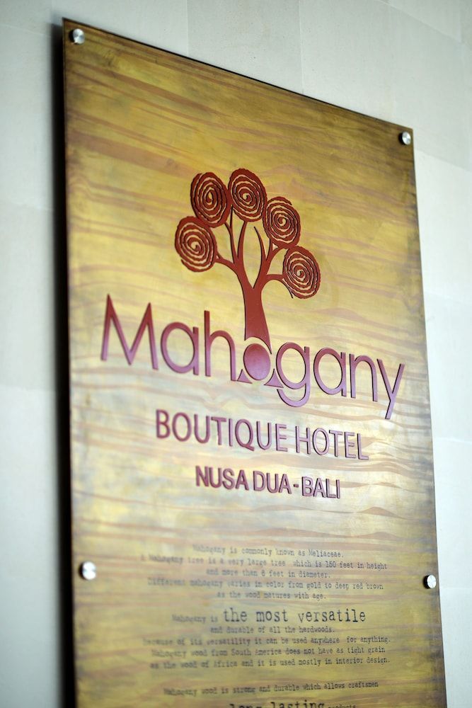 Mahogany Hotel 2