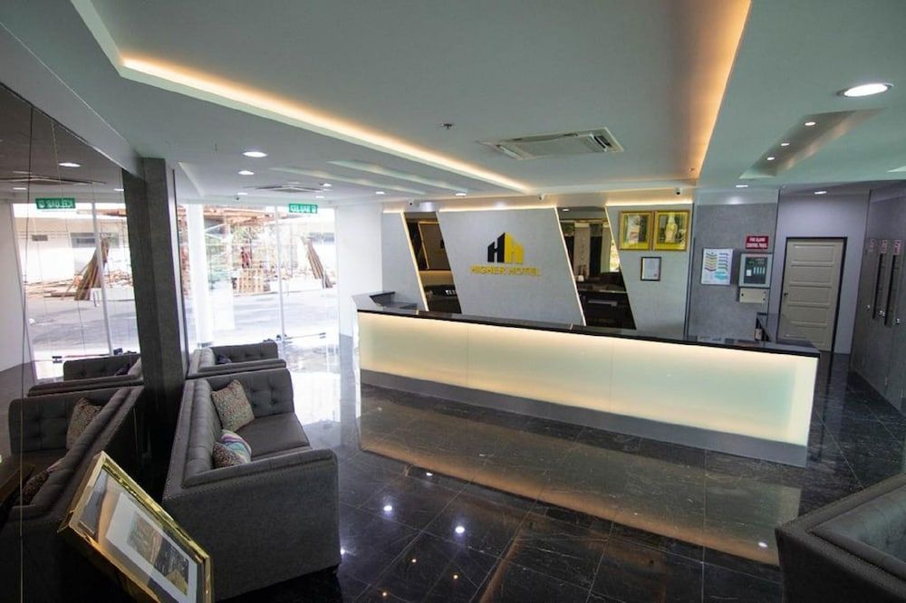 Higher Hotel 2