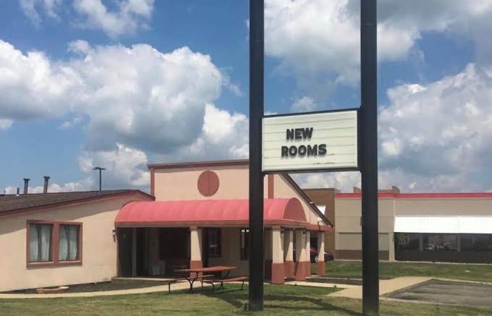 Route 23 Inn 1