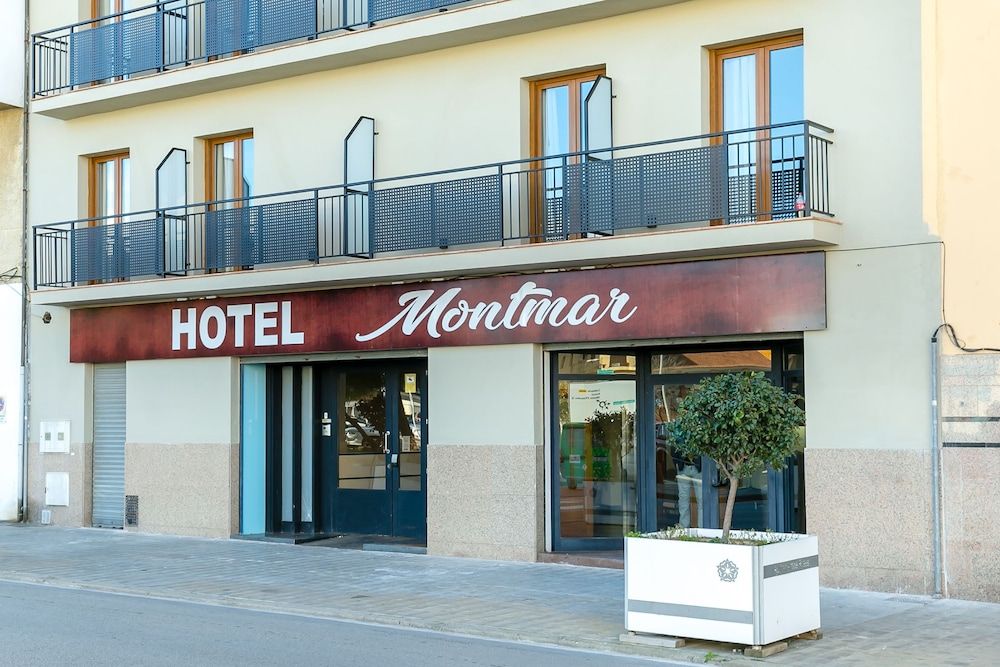 Hotel Montmar 1