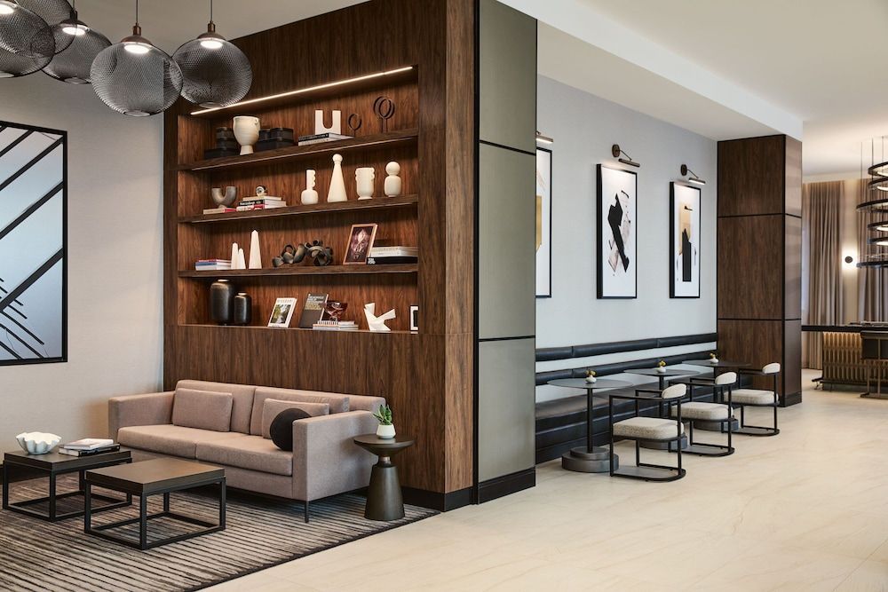AC Hotel by Marriott Kansas City Downtown 2
