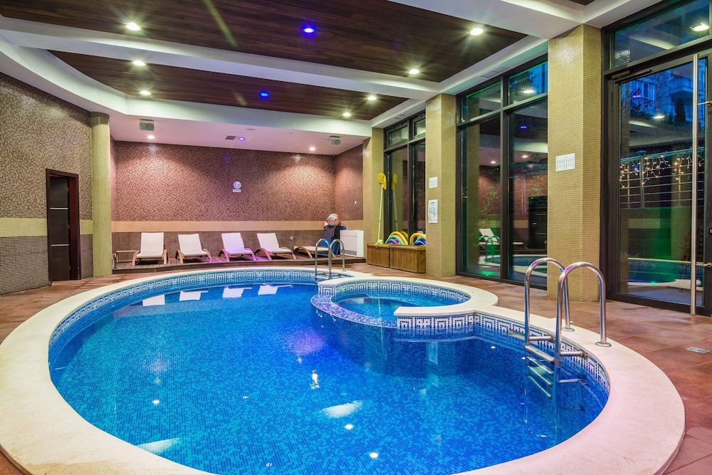Best Western Plus Olives City Hotel - Free Pool & Parking 1