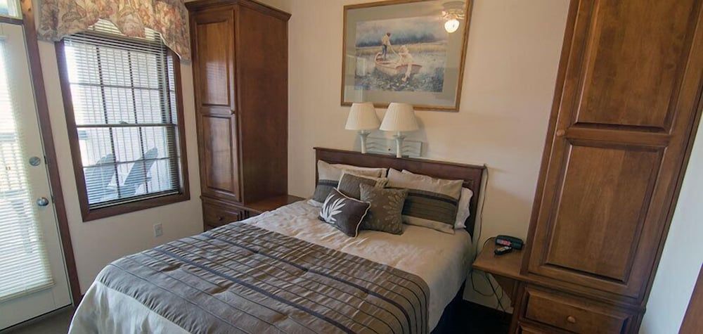 Scandinavian Lodge 2