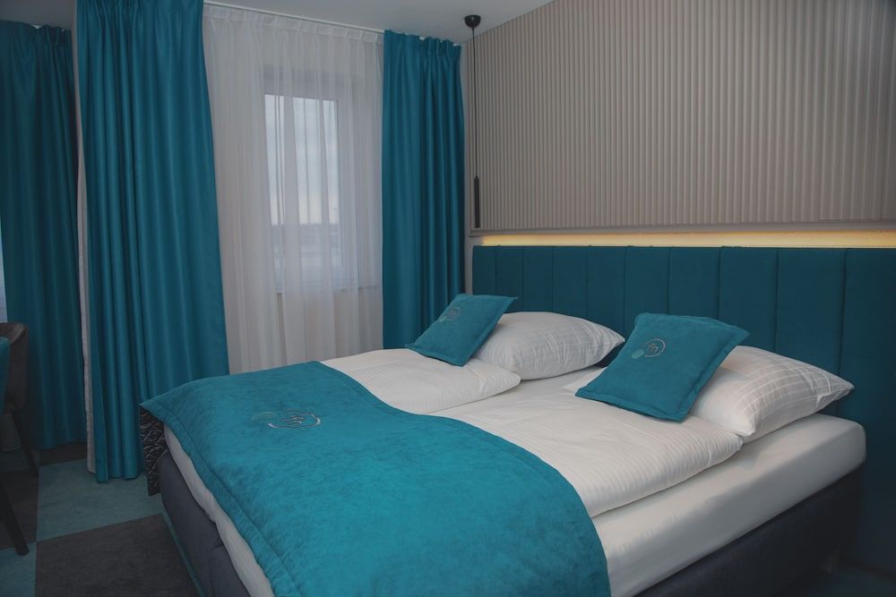 Friends Hotel Kerpen 1