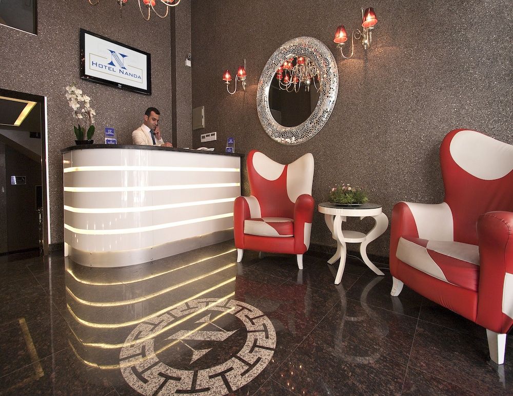 Nanda Hotel 2