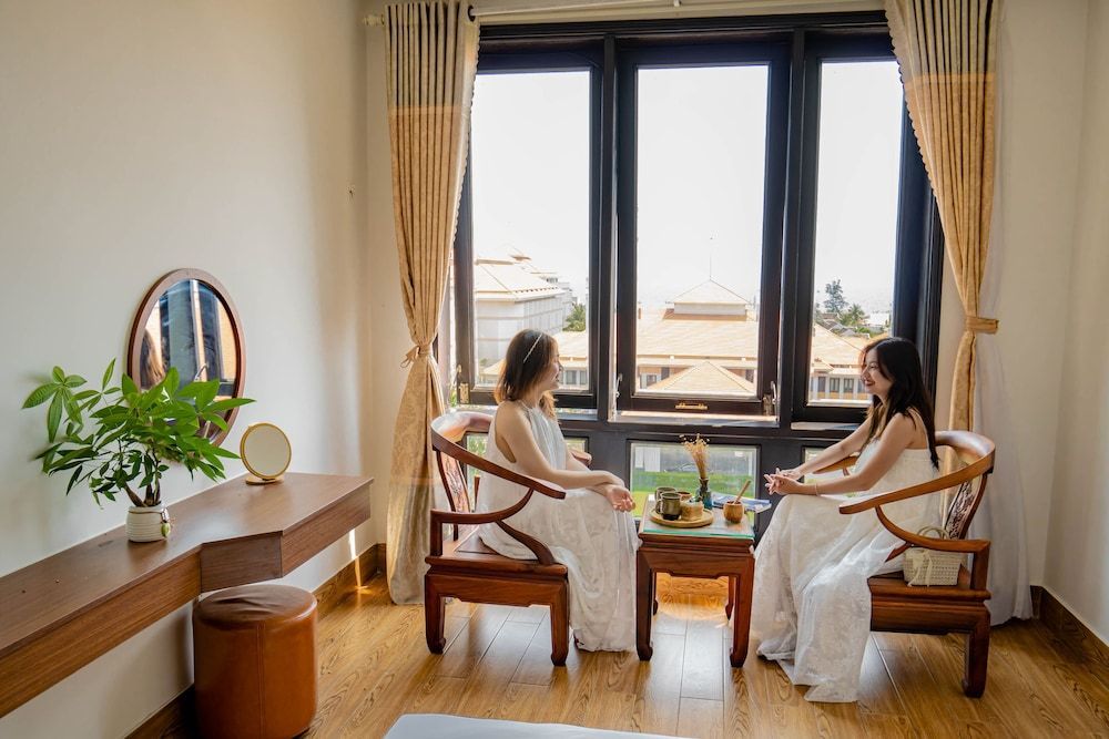 SeaColor Beachstay Danang Hotel Haviland 1