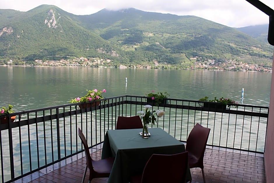 Albergo Ristorante Punta Dell'Est 2