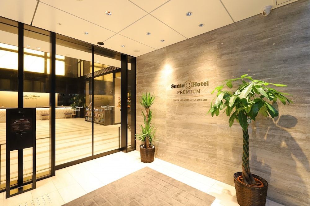 Smile Hotel Premium Osaka Higashishinsaibashi 2