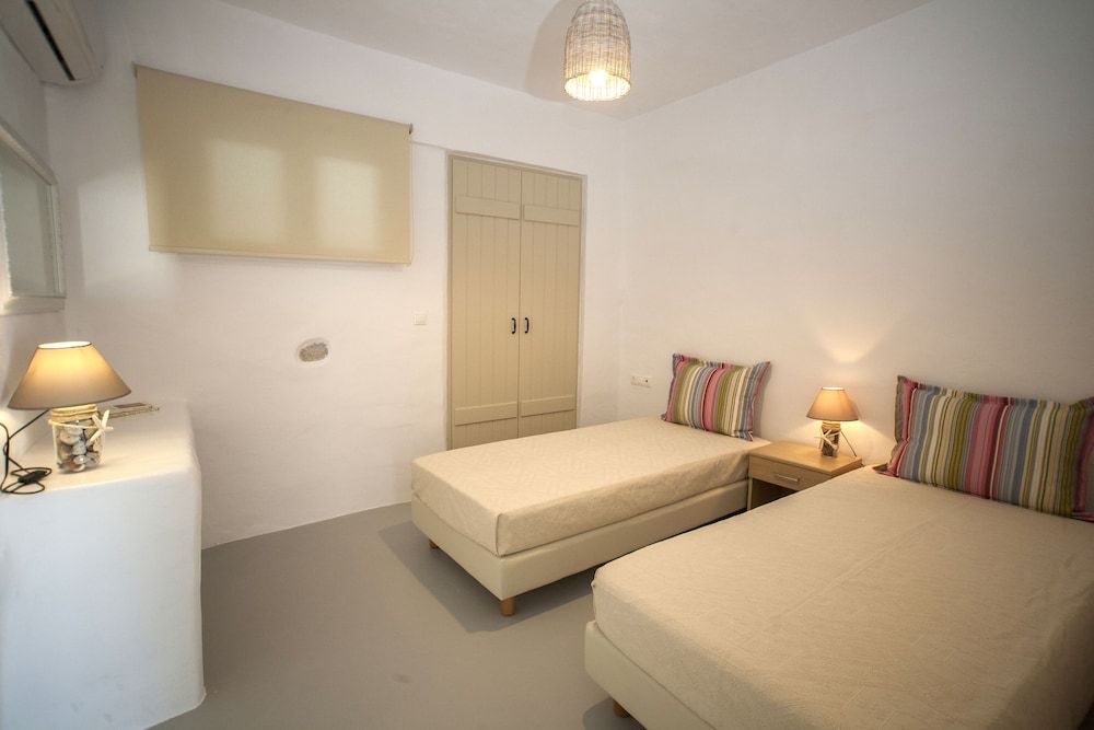 Irida Vacation Suites 2