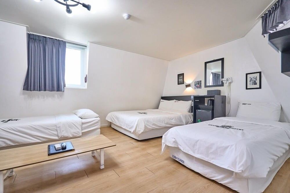 EKonomy Hotel Incheon Bupyeong Branch 2
