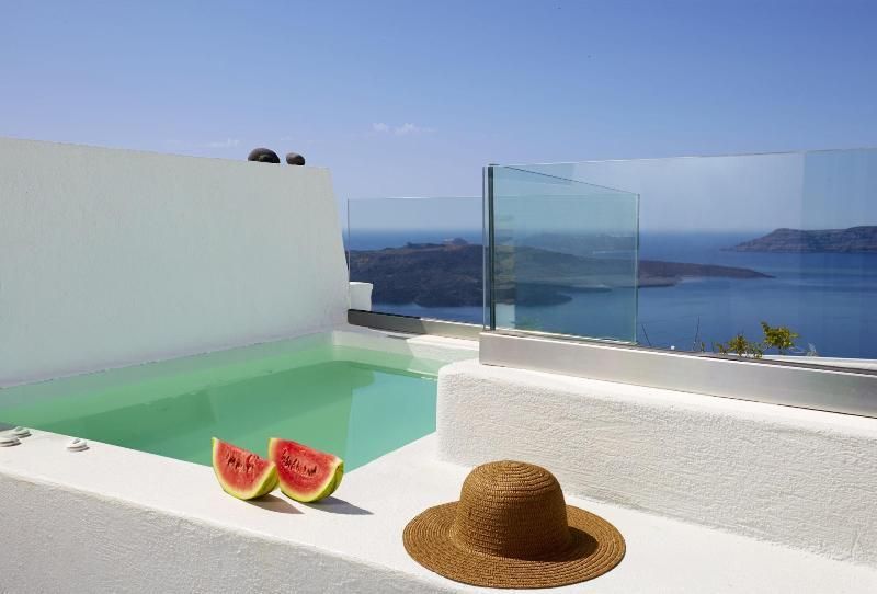 CALDERA EDGE SUITES 1