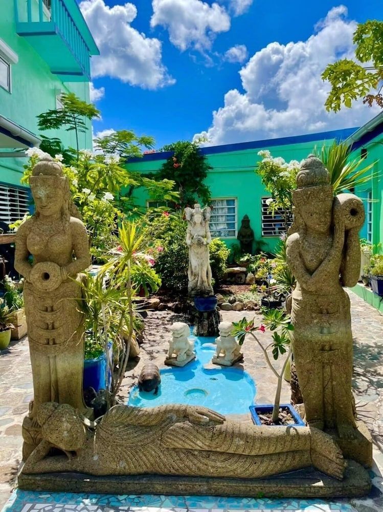 Azure Hotel and Art Studio 2