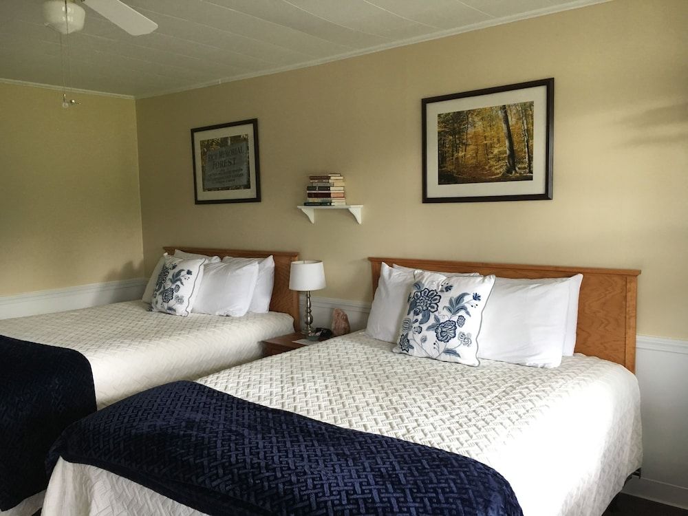 Highland Lake Resort 2