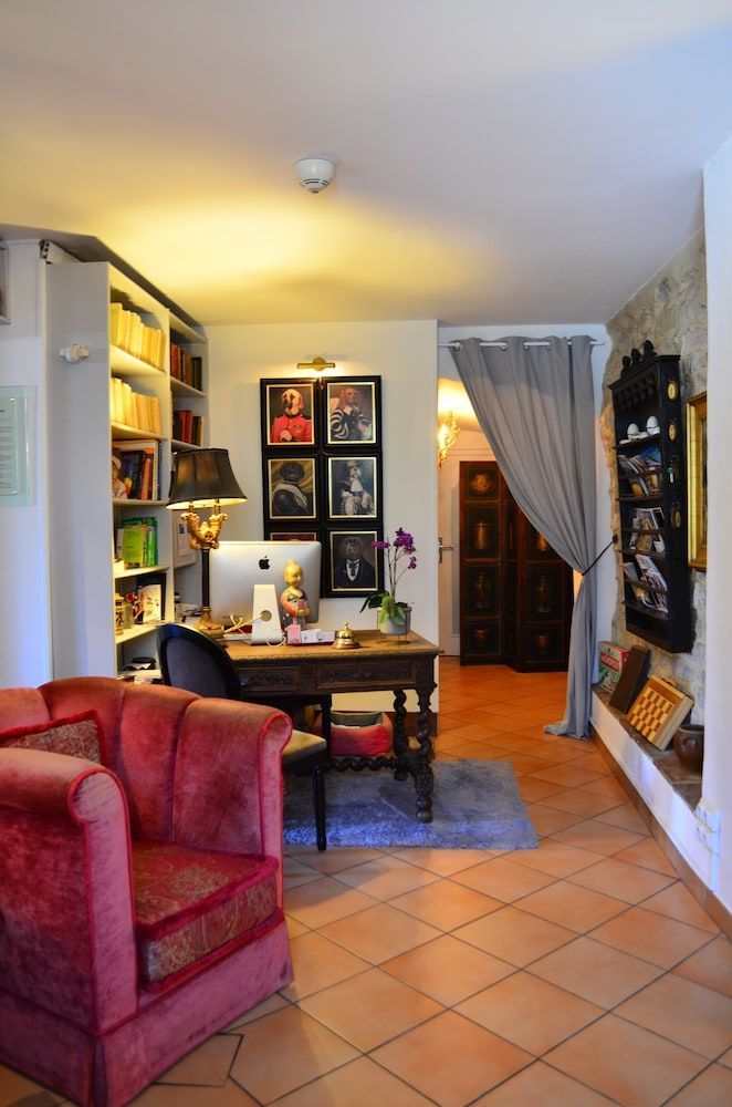 Hotel Le Saint Laurent 2