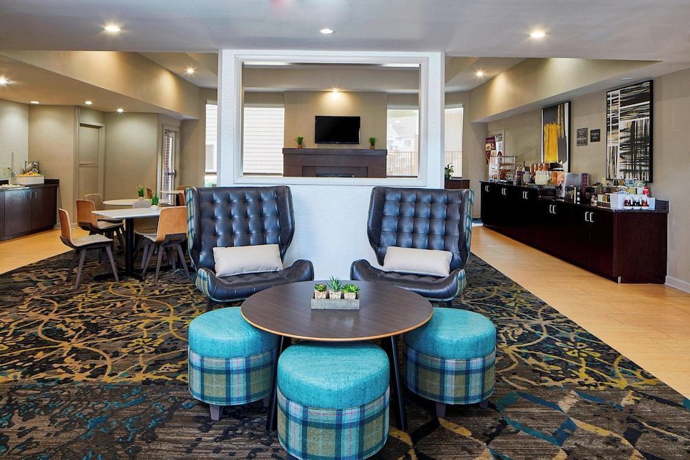 Residence Inn Atlanta Airport North/Virginia Avenue 2