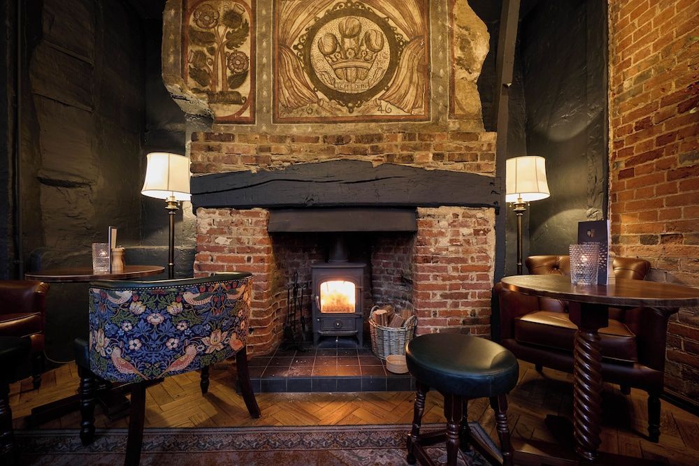 The White Hart, Ampthill, Bedfordshire - Acorn Pubs 1
