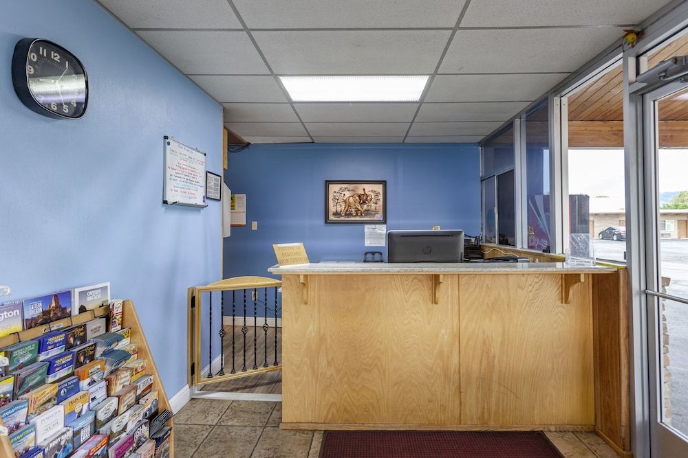 Budget Inn Boise 2